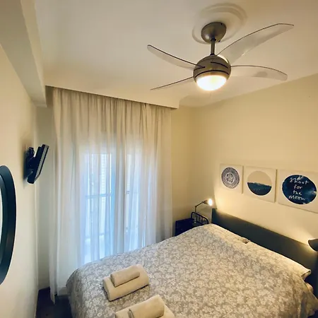 Aristotelis Cozy And Playful At Forum Apartment